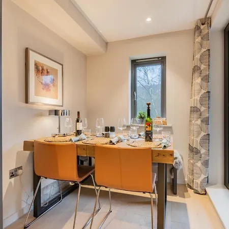 شقة 3 Bed In Newby Bridge Sz024 *